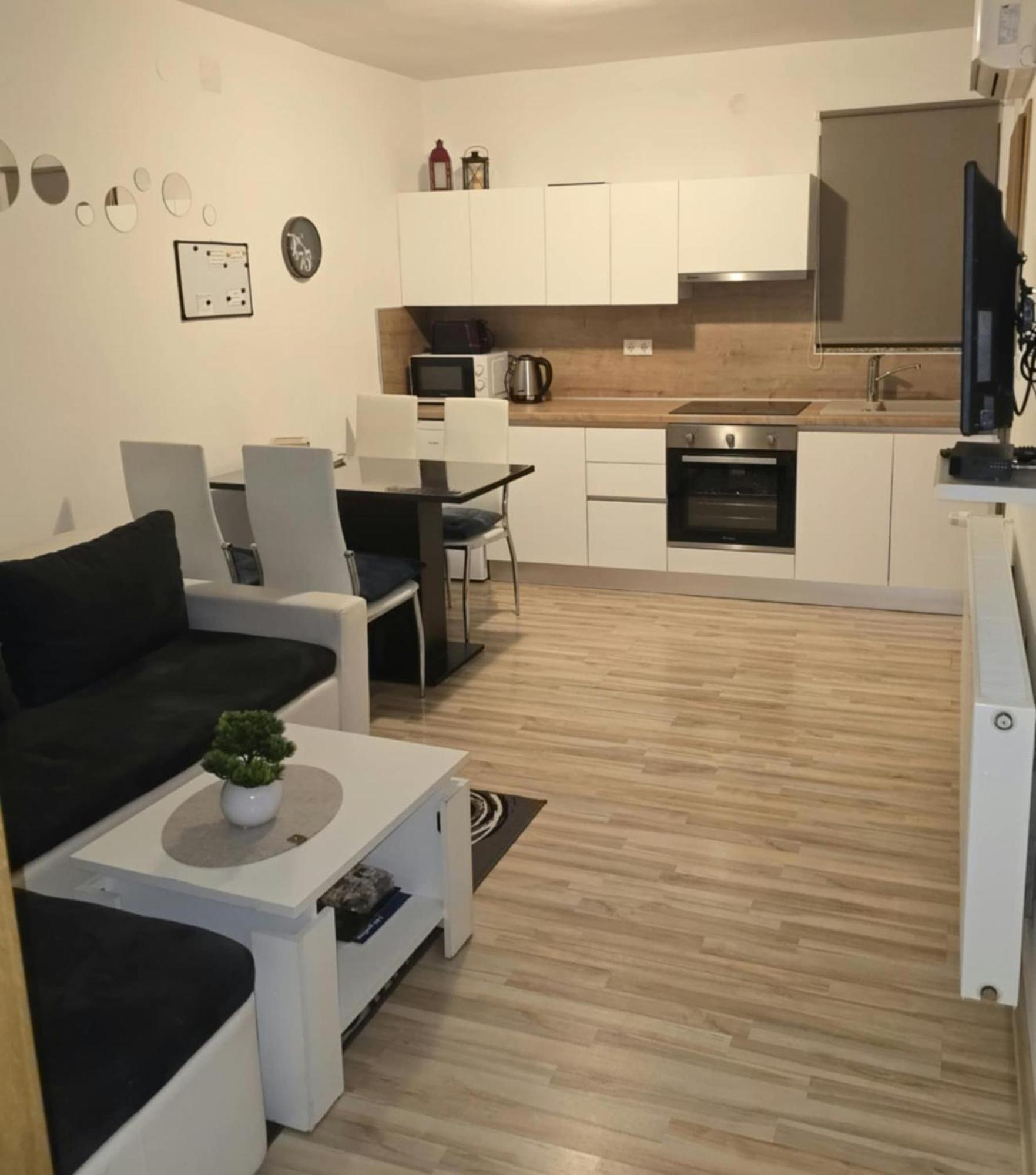 Apartmani Baotic ז'ופניה מראה חיצוני תמונה